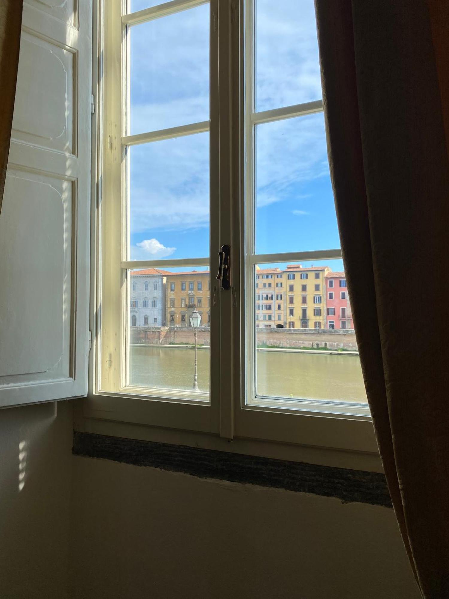 L'Antica Casa Sui Lungarni Di Pisa Hotel Luaran gambar